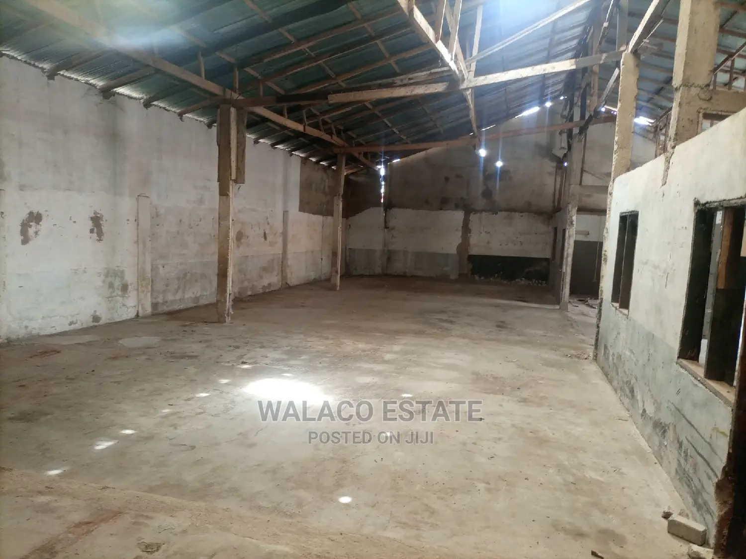 600square Metre Warehouse at Bubuashie for Renr