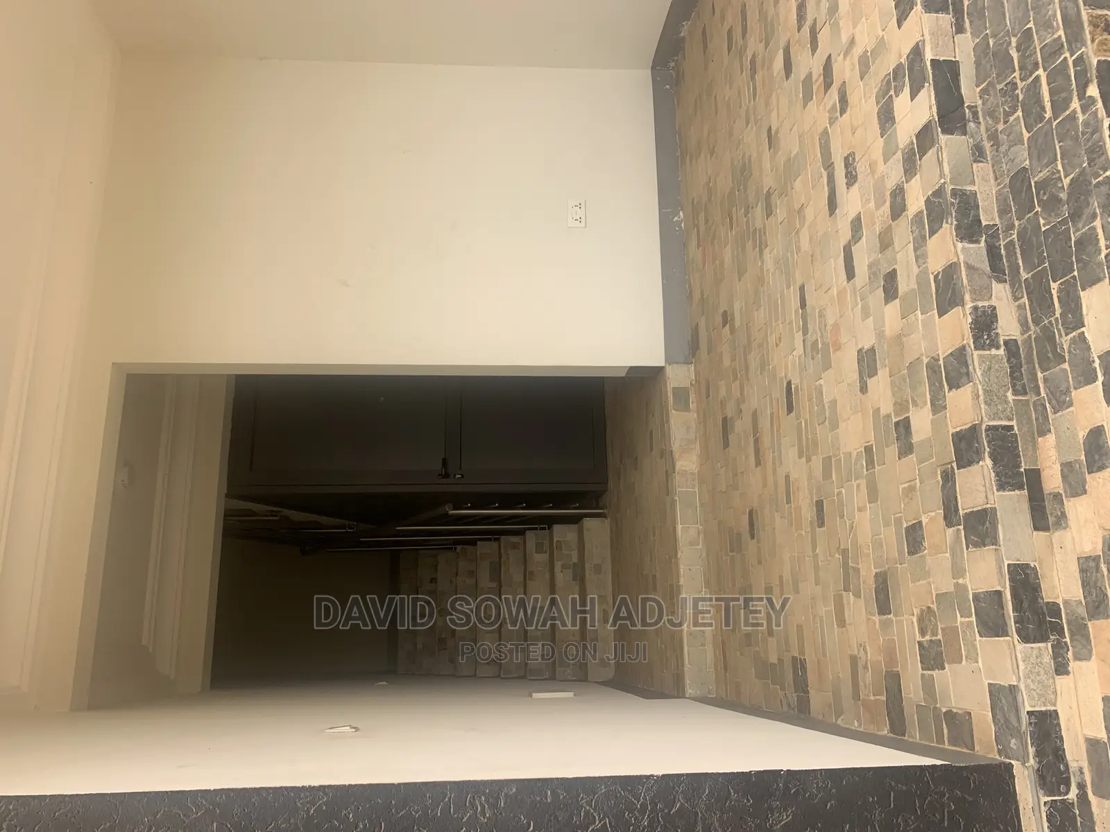 2bdrm Apartment in East Airport for Rent