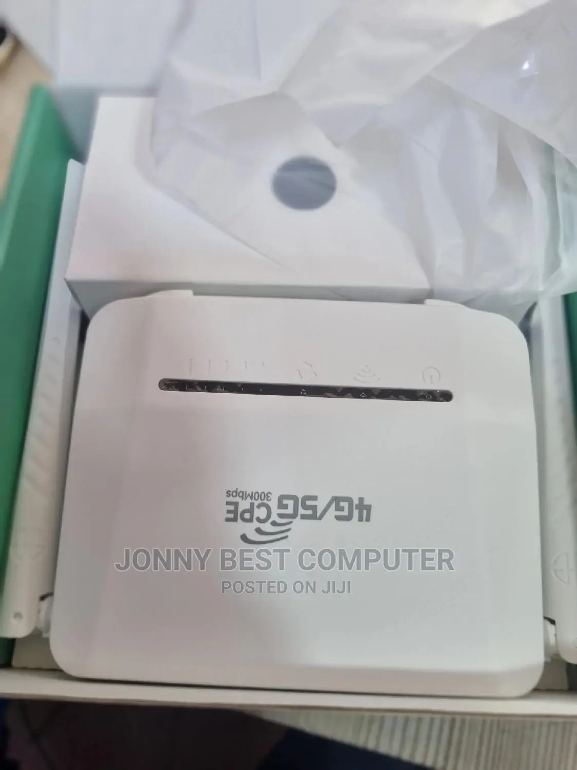 Universal 4G Router