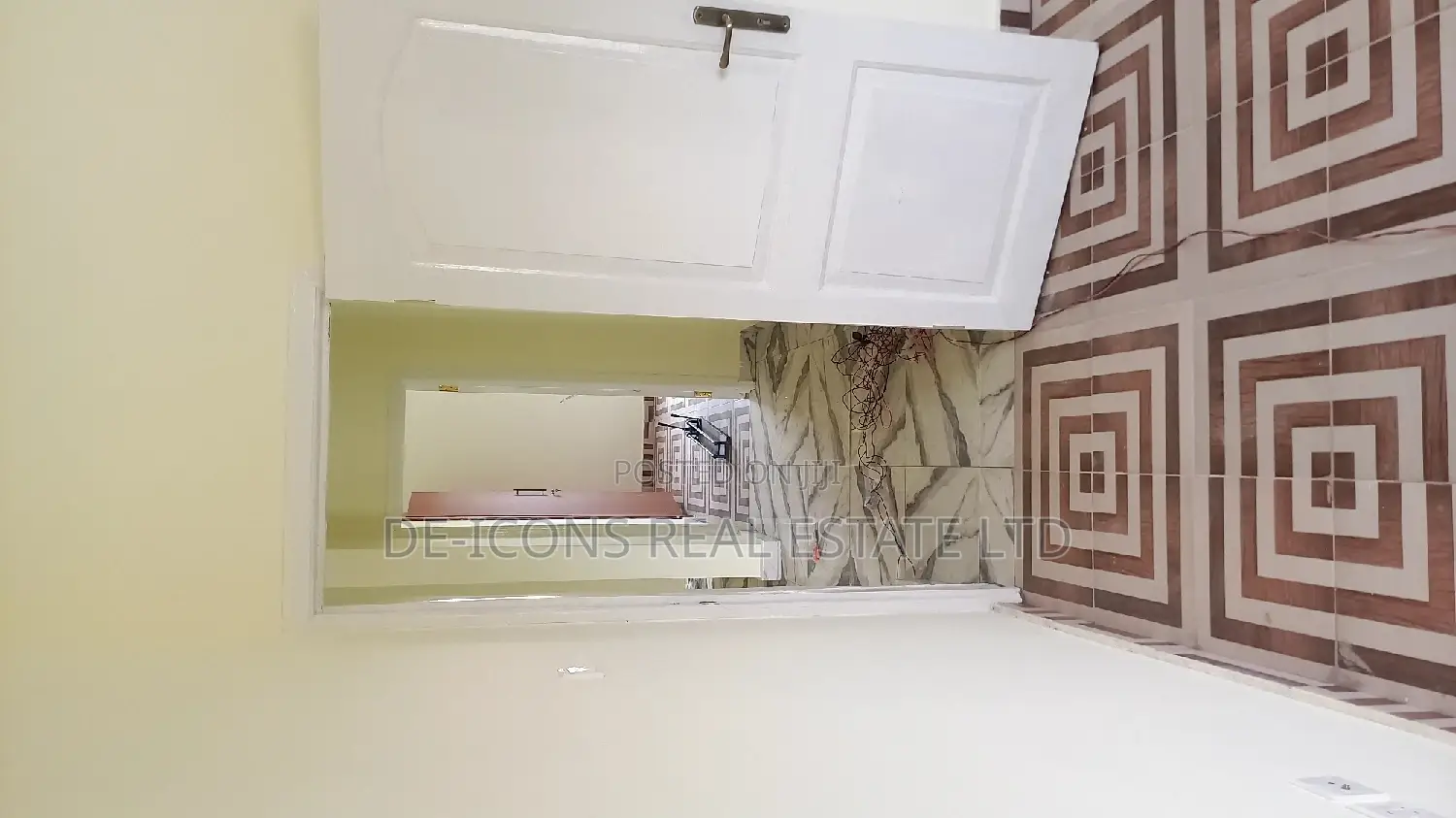 2bdrm Mansion in De-Icons Real Estate, Awutu Senya East Municipal