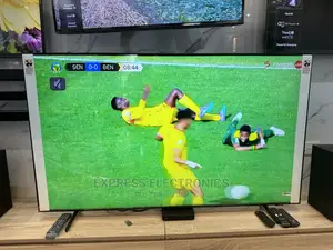 Extreme Realism and Unique Design Samsung 85”UHD Au8000