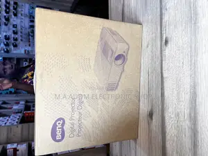 Beng 527 3300 Lumen Projector
