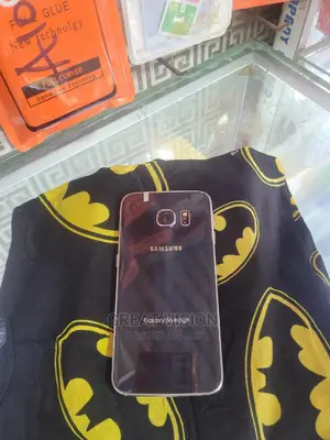 Samsung Galaxy S6 edge 32 GB Black