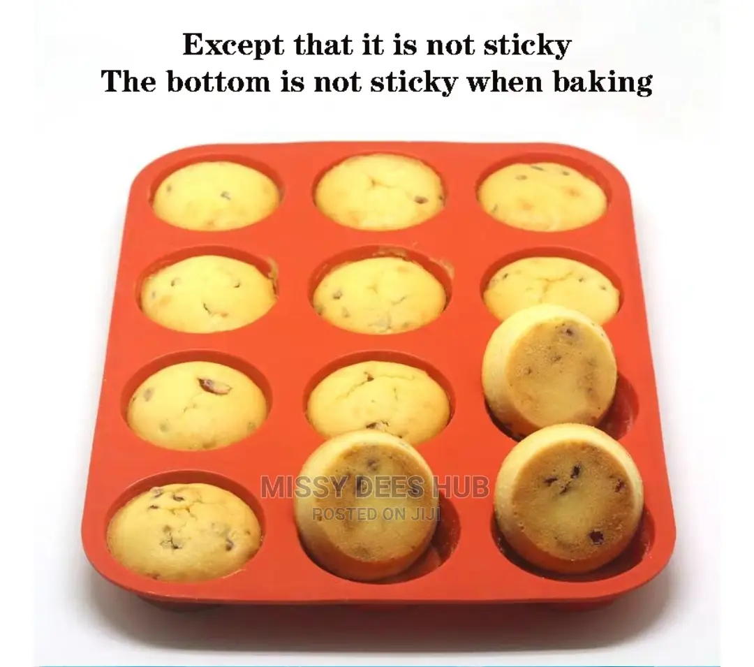 Silicone Cupcake Tray - 12 Holes