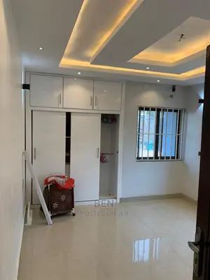 3bdrm Apartment in Kisseman, Achimota for Rent