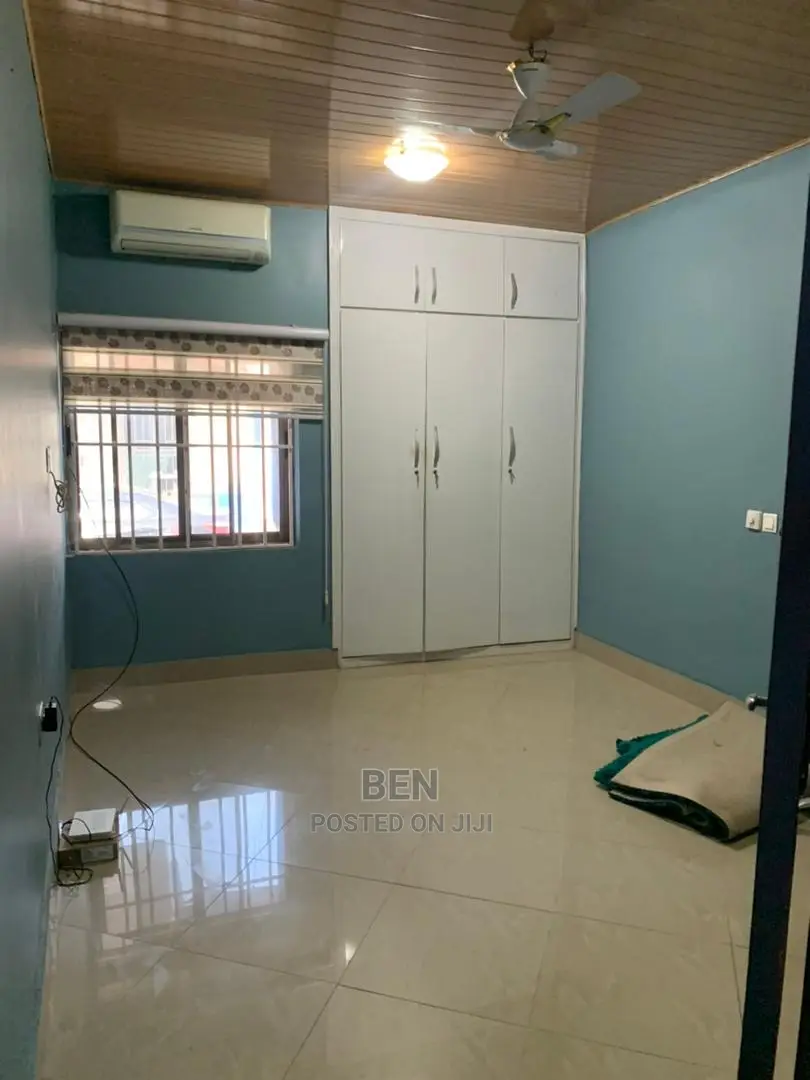 3bdrm Apartment in Kisseman, Achimota for Rent