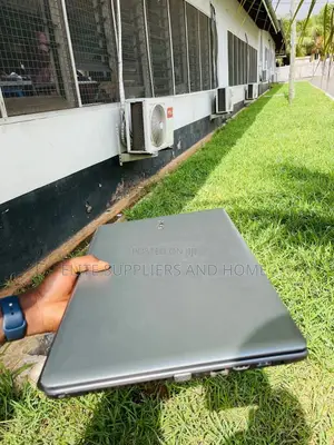Laptop Acer Aspire E15 4GB Intel Celeron SSD 1T
