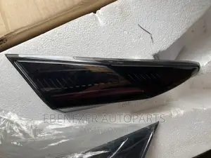 Honda Civic 2016 Spec Taillights