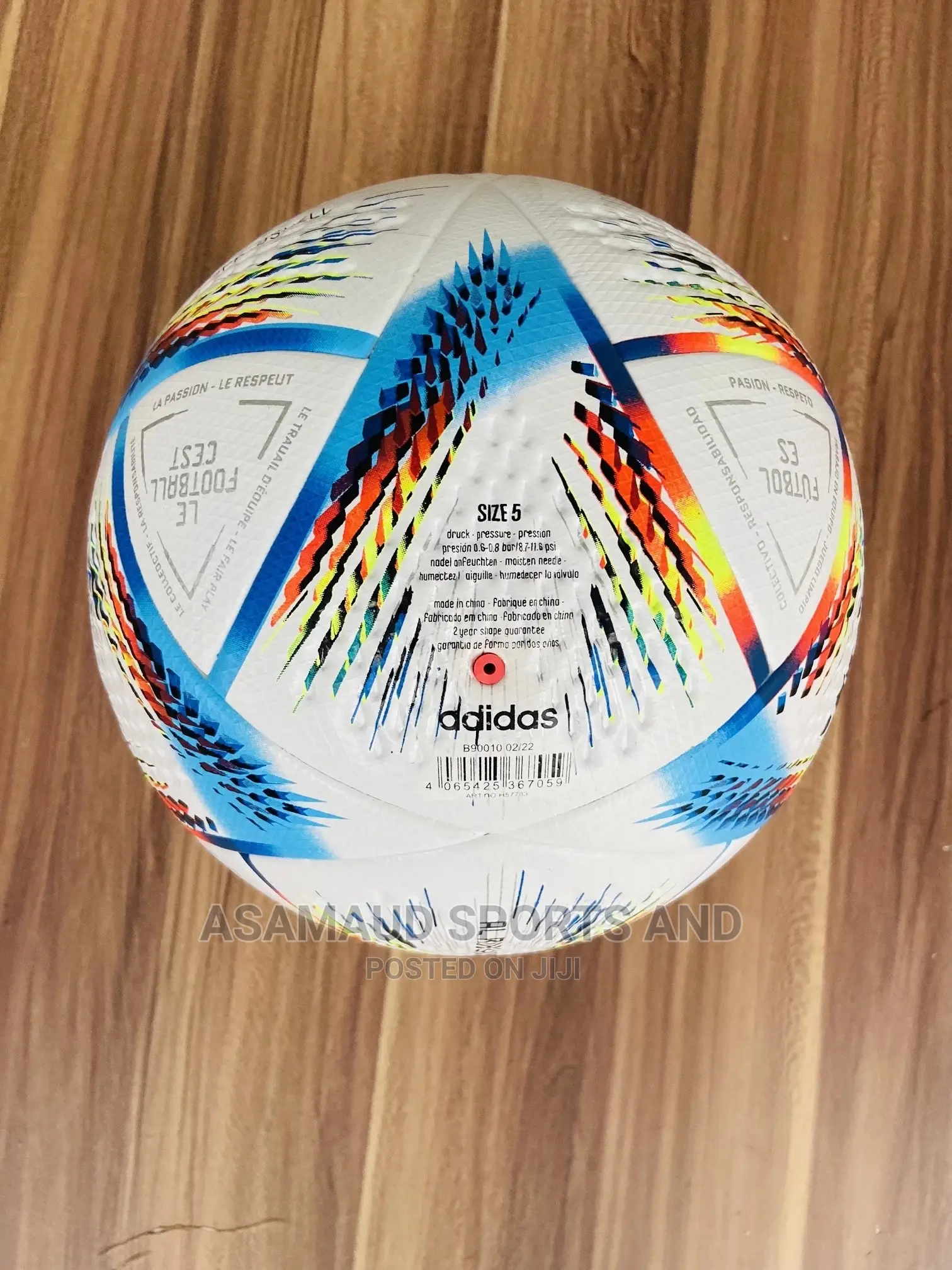 Original World Cup Football Grade 1 at Cool Price