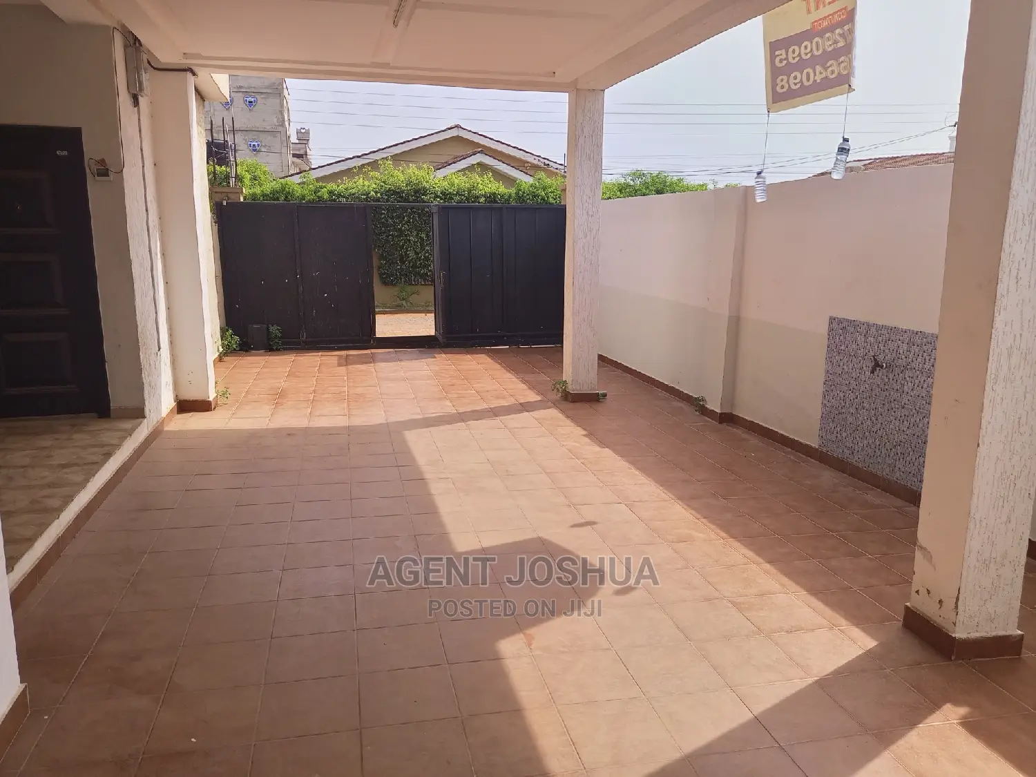 3bdrm House in Manet Court Estate for rent