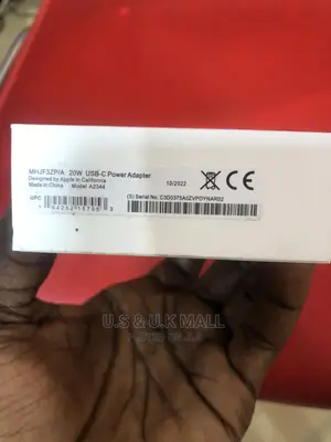 Original iPhone Chargers From America in Stock