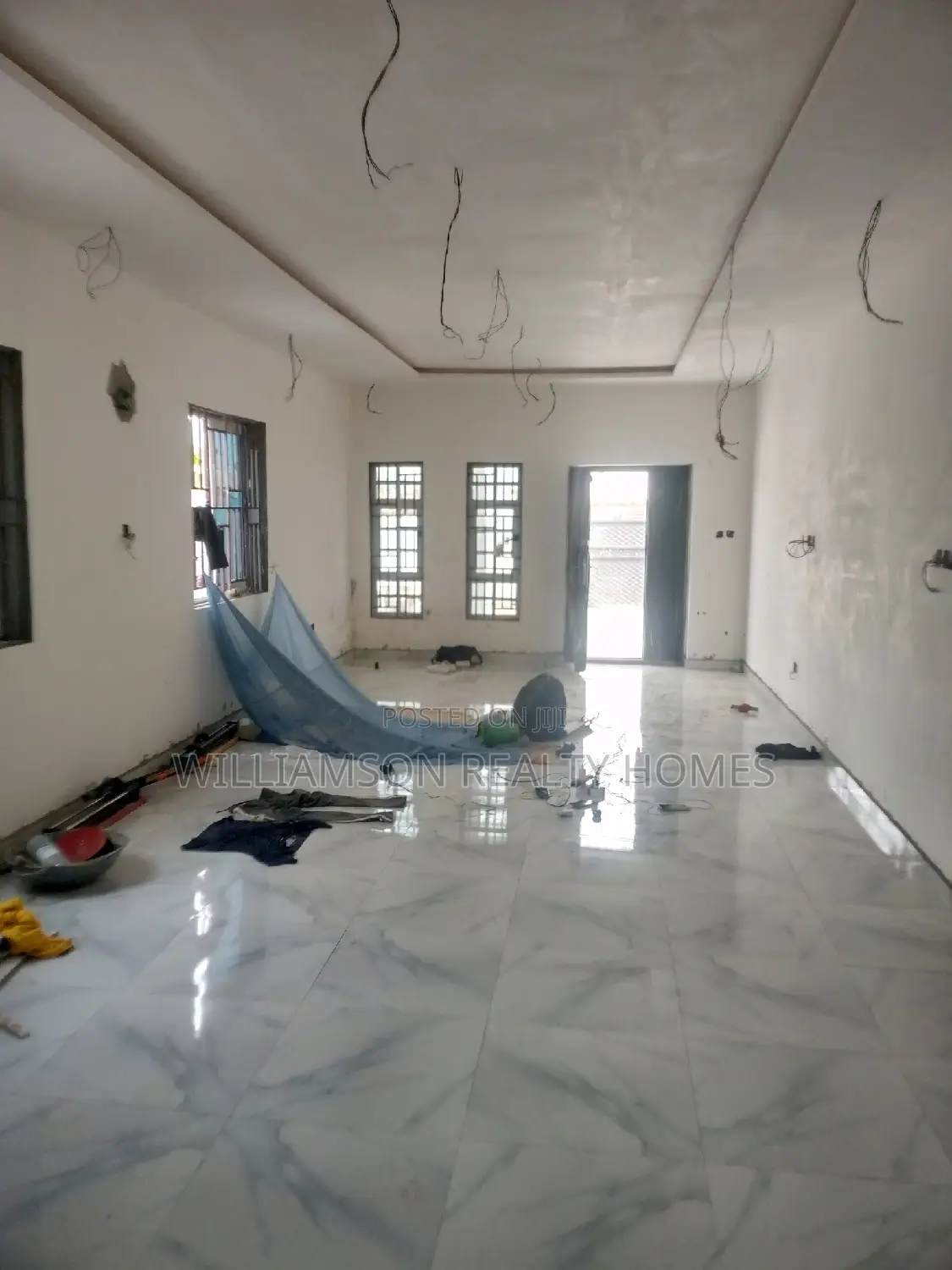 3bdrm House in Hfc Estate, Spintex for sale