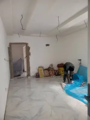 3bdrm House in Hfc Estate, Spintex for sale