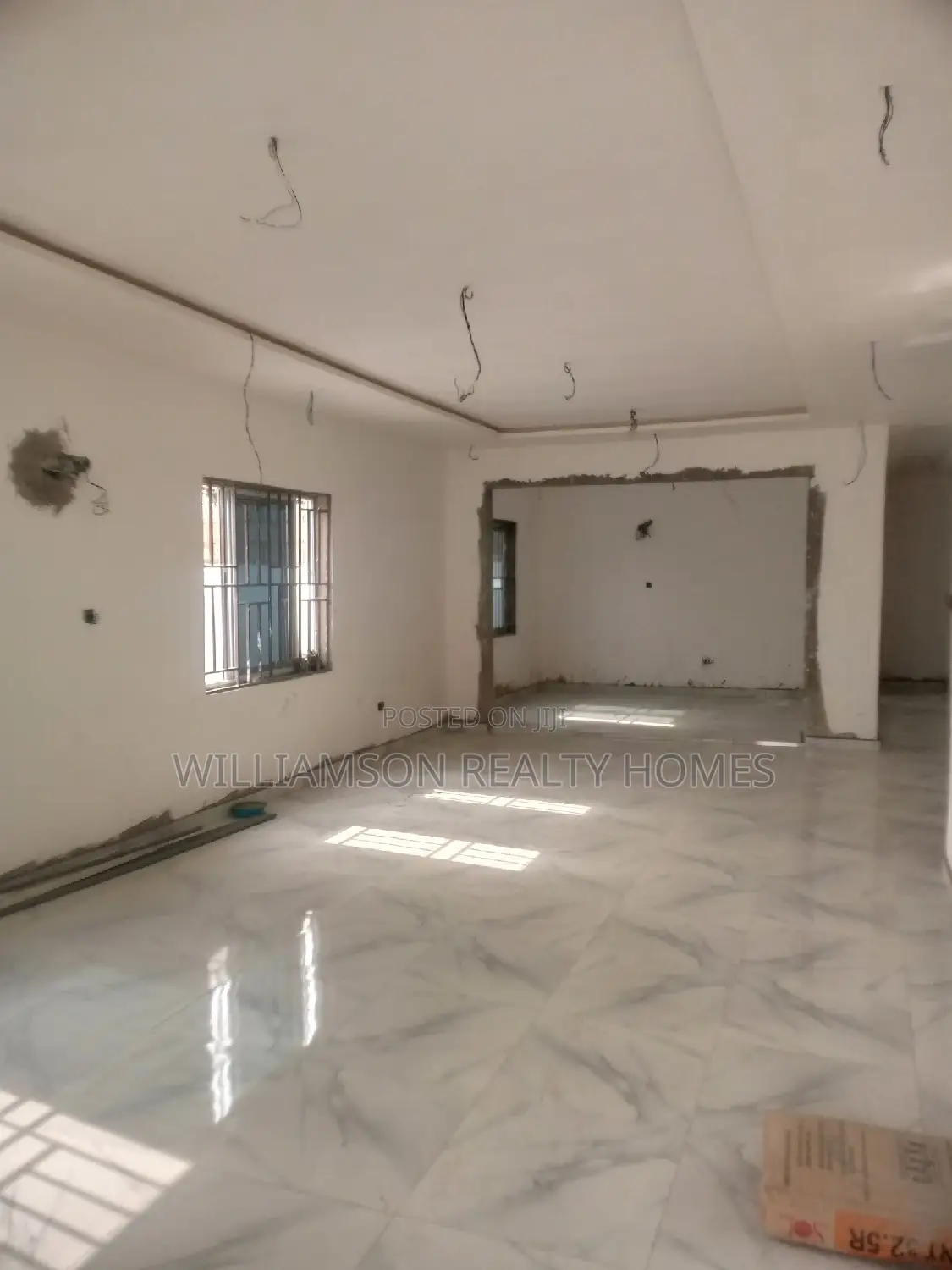 3bdrm House in Hfc Estate, Spintex for sale