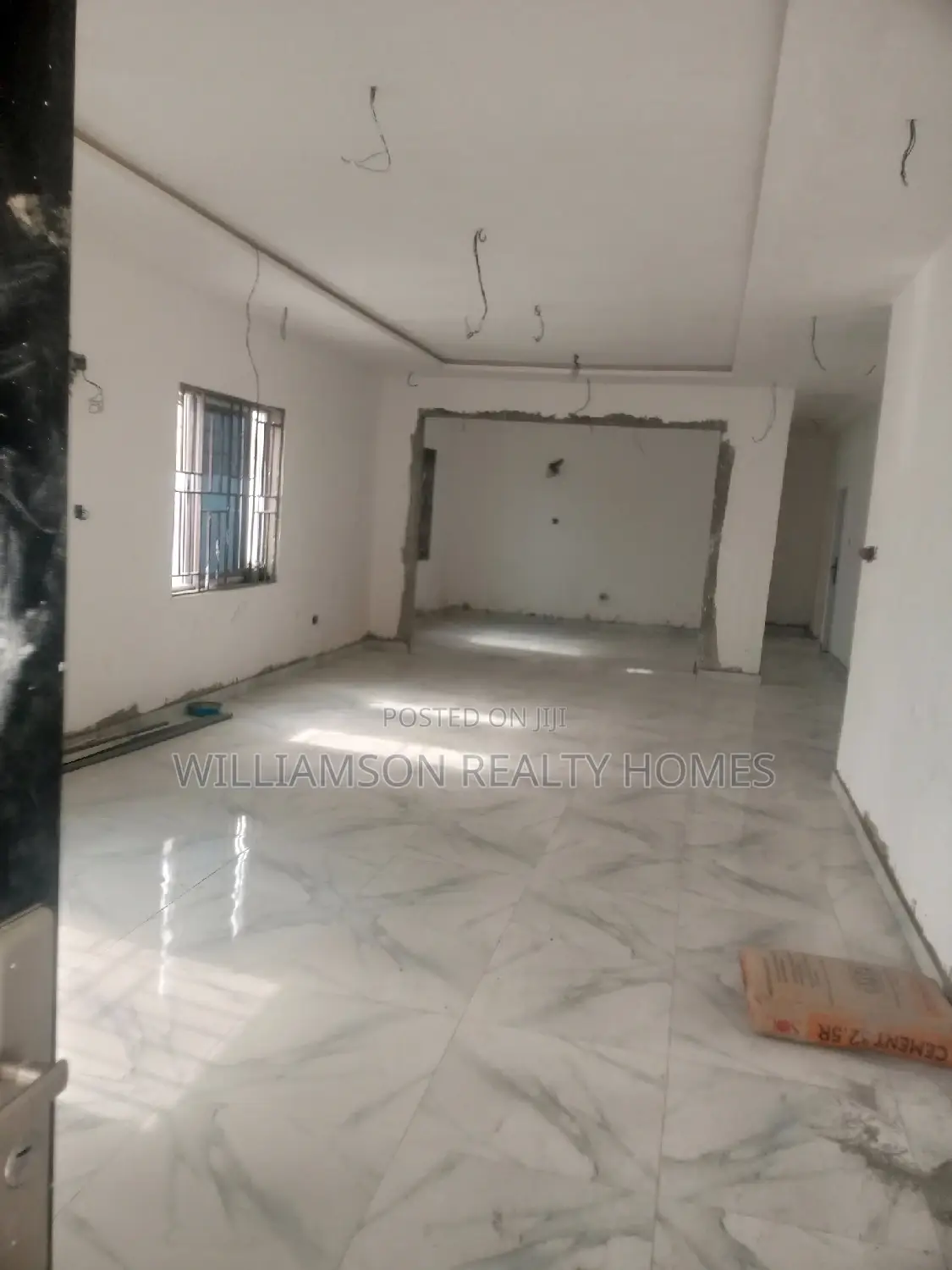 3bdrm House in Hfc Estate, Spintex for sale