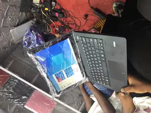 New Laptop Asus X200MA 4GB Intel Celeron HDD+SSD 500GB