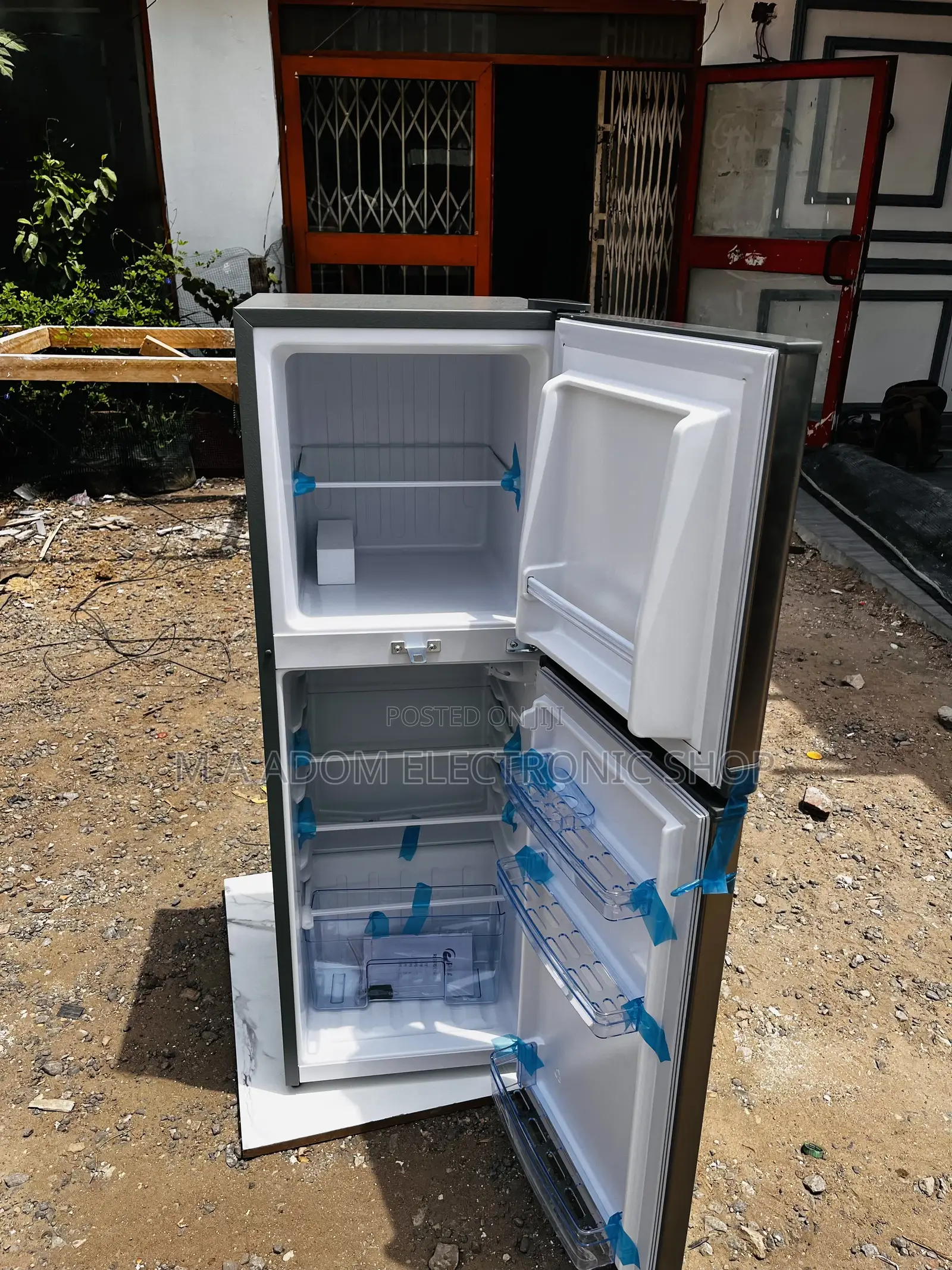 Pearl 138 Litres Top Freezer Fridge