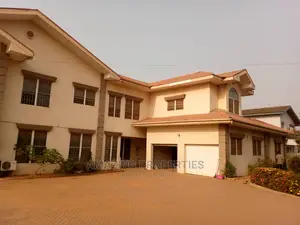 6bdrm House in Adjiriganor for Rent