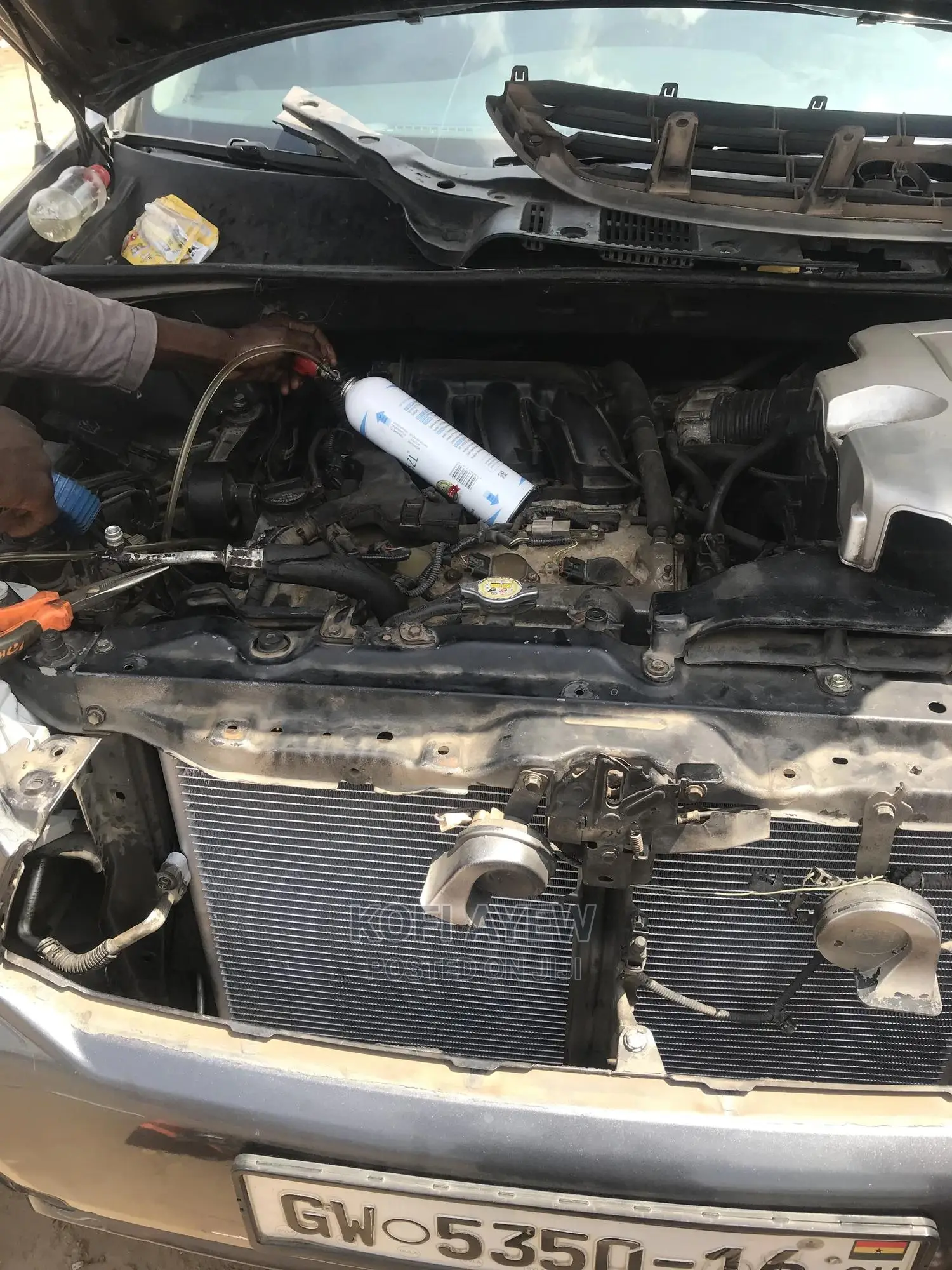 Specialist in Car and Room Ac Systems