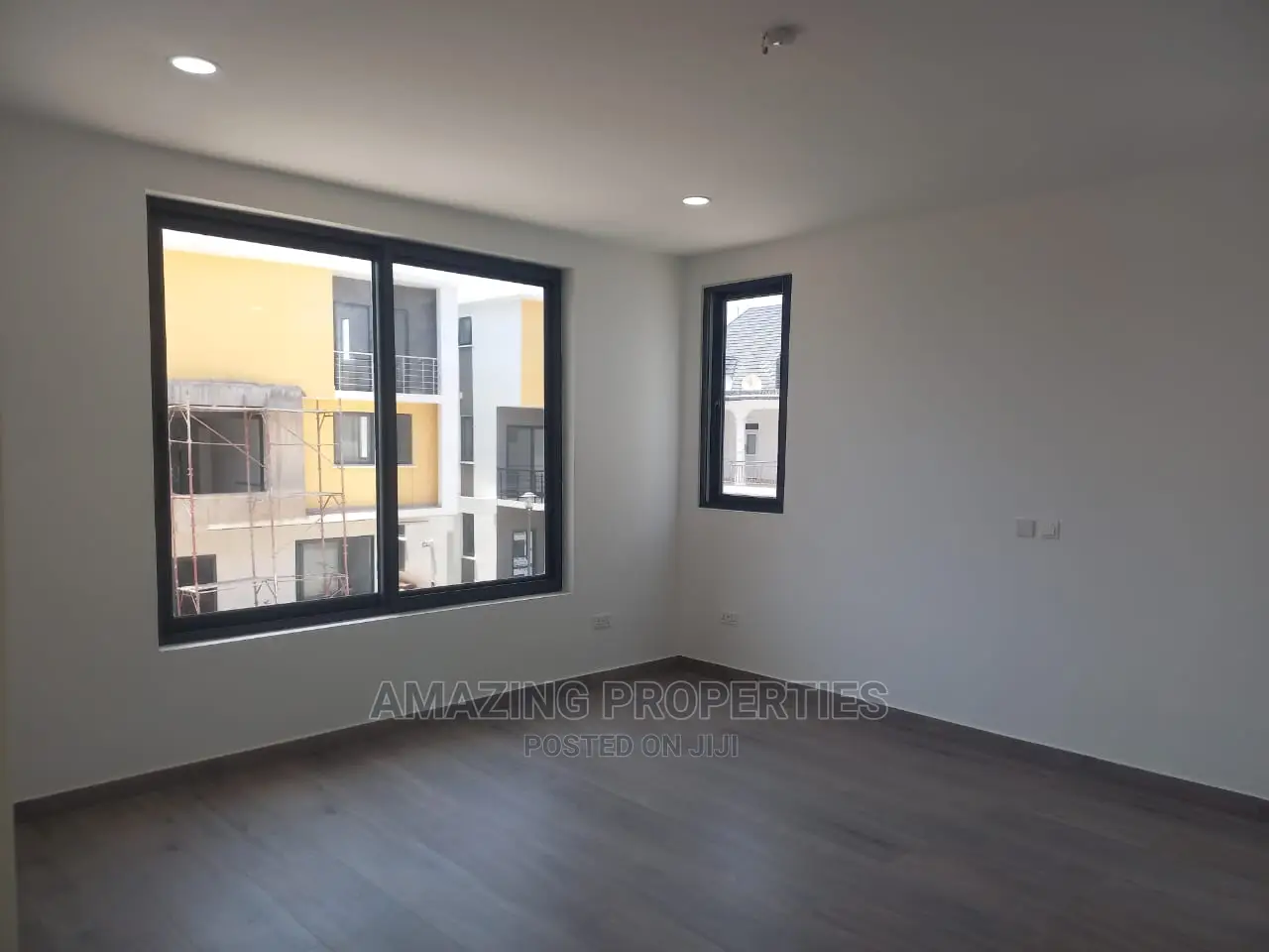 4bdrm Townhouse / Terrace in 4Bedroom Townhouse, Accra Metropolitan