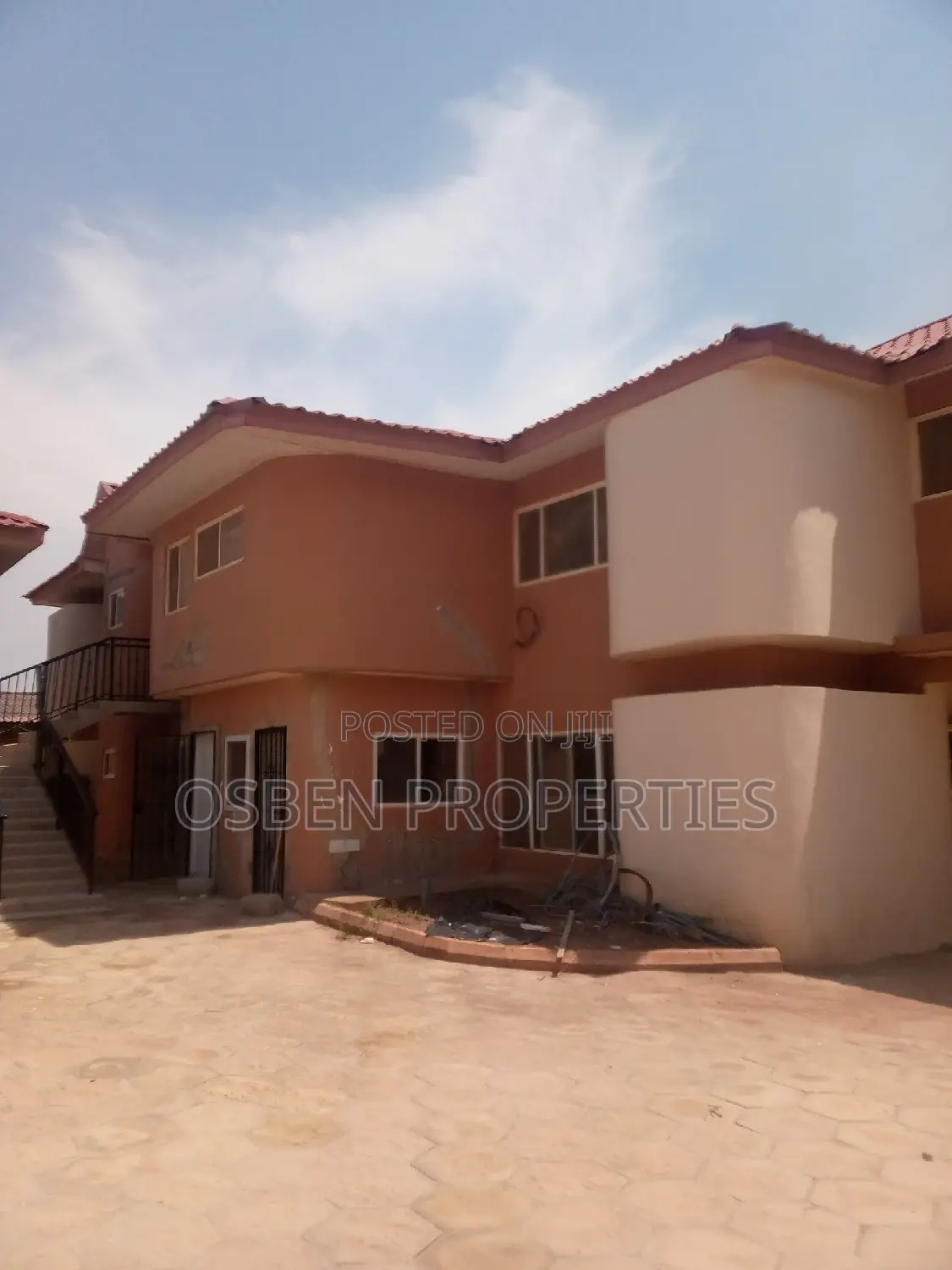 3bdrm Apartment in Pleasant Properties, Spintex for rent