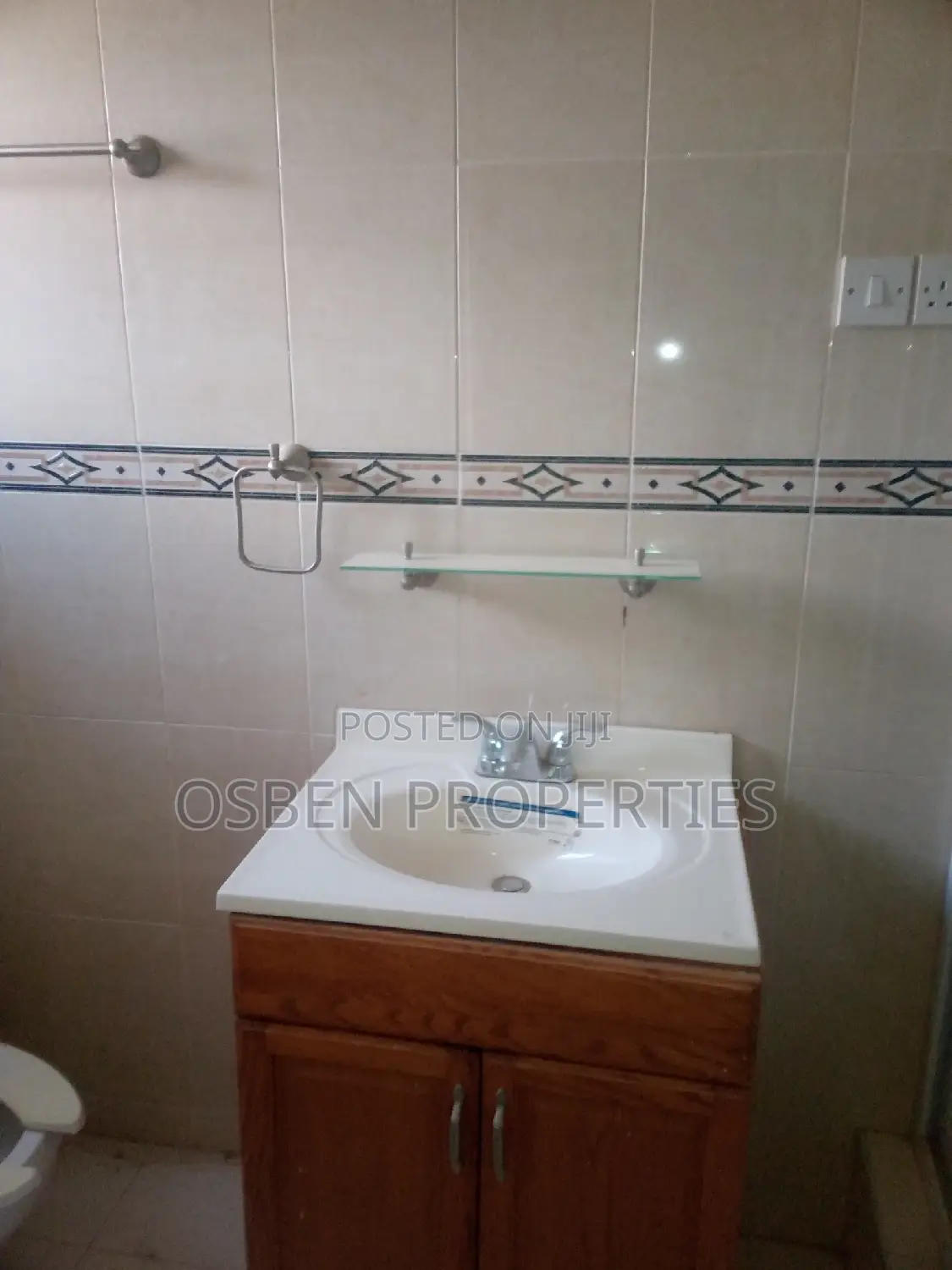 3bdrm Apartment in Pleasant Properties, Spintex for rent