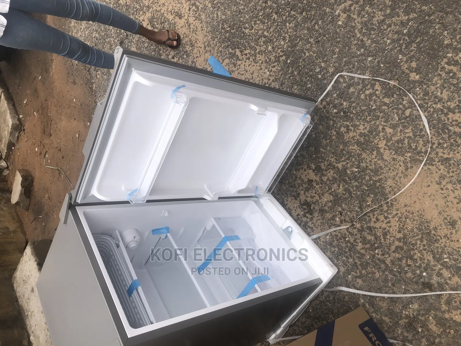 Durable Built Pearl Single Door Refrigerator