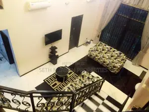 5bdrm House in Oyarifa for Sale