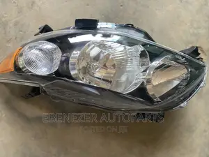 Toyota Corolla 2009 Headlights