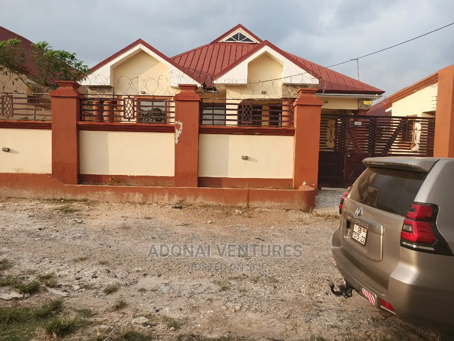 3bdrm House in Tech Fumesua, Kumasi Metropolitan for Rent in Kumasi