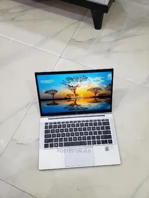 Laptop HP EliteBook 830 G7 8GB Intel Core I7 SSD 256GB