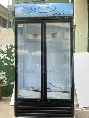 Novo Spacious Showcase Refrigerator 580 Liters