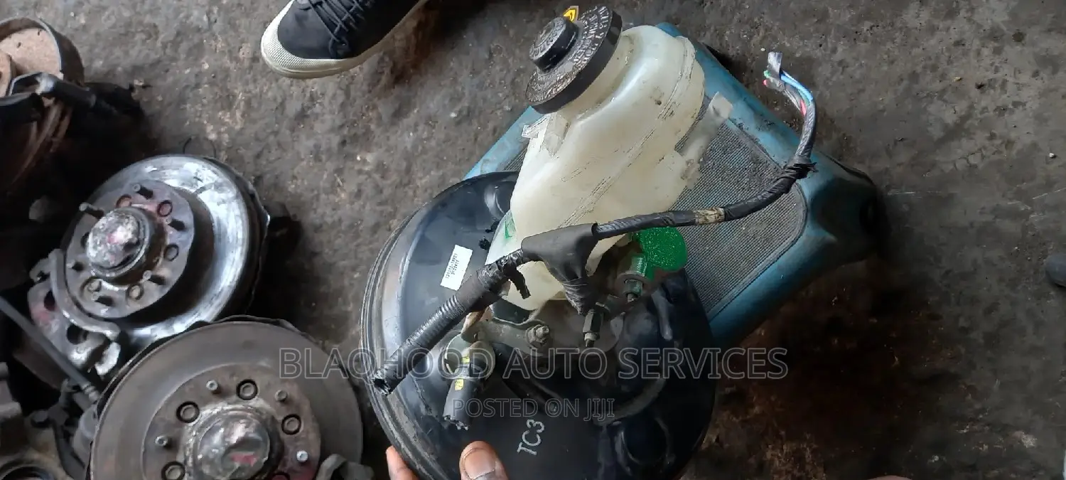 Toyota Corolla 2009-2017 Home Used Brake Port Available