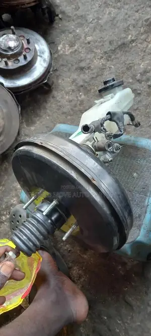 Toyota Corolla 2009-2017 Home Used BRAKE PORT for Sale