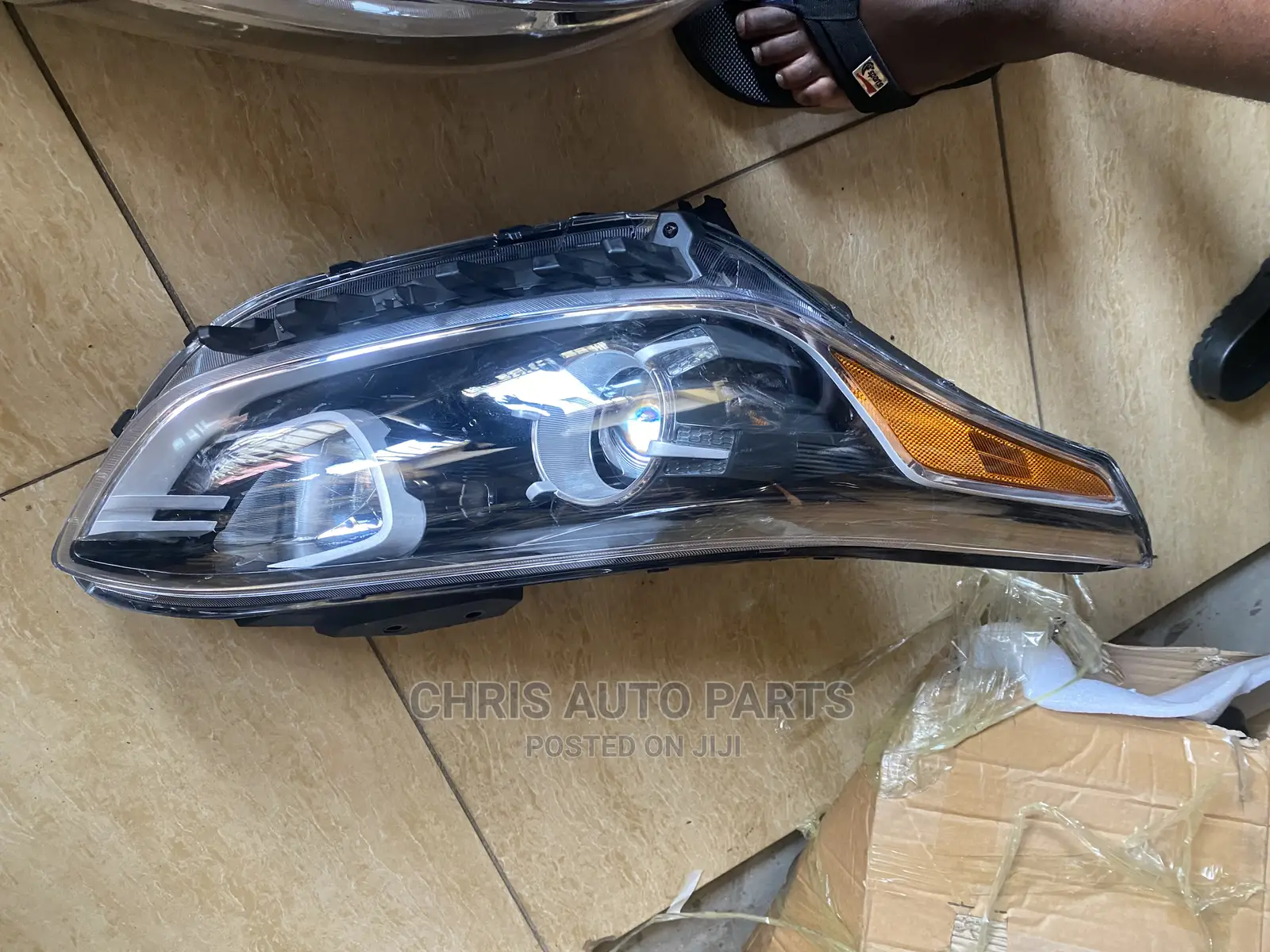 Kia Forte19 Headlight Available