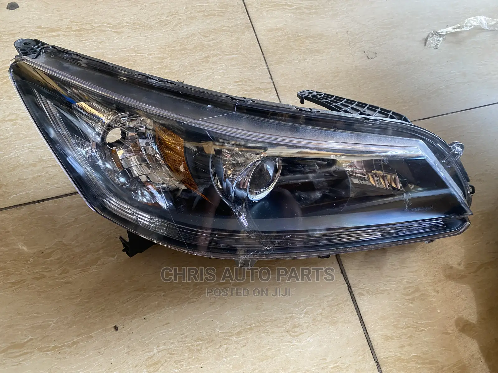 Honda Accord 13 -15 Headlight