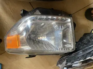 Toyota Tundra Headlights