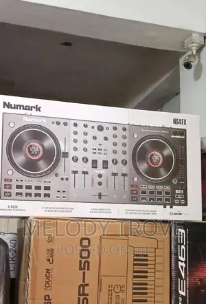 Numark NS4FX Serato DJ Controller