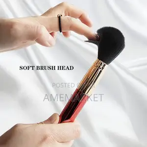 Professional Make-Up Brush Vibrator. Sex Toys