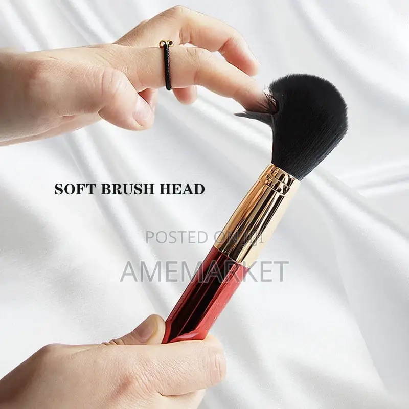 Professional Make-Up Brush Vibrator. Sex Toys