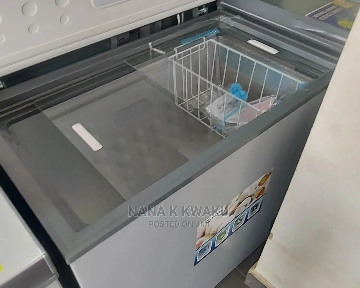 Pearl Pcf240 Chest Freezer Silver