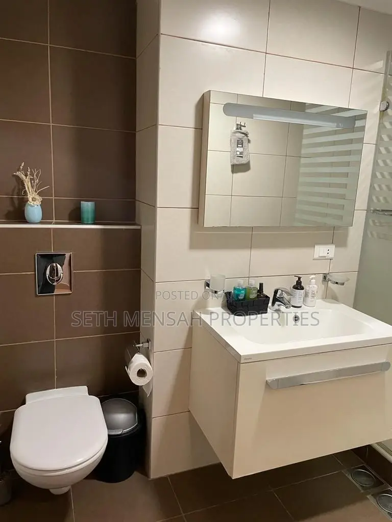 Furnished 3bdrm Apartment in Skm, Airport Residential Area for Sale
