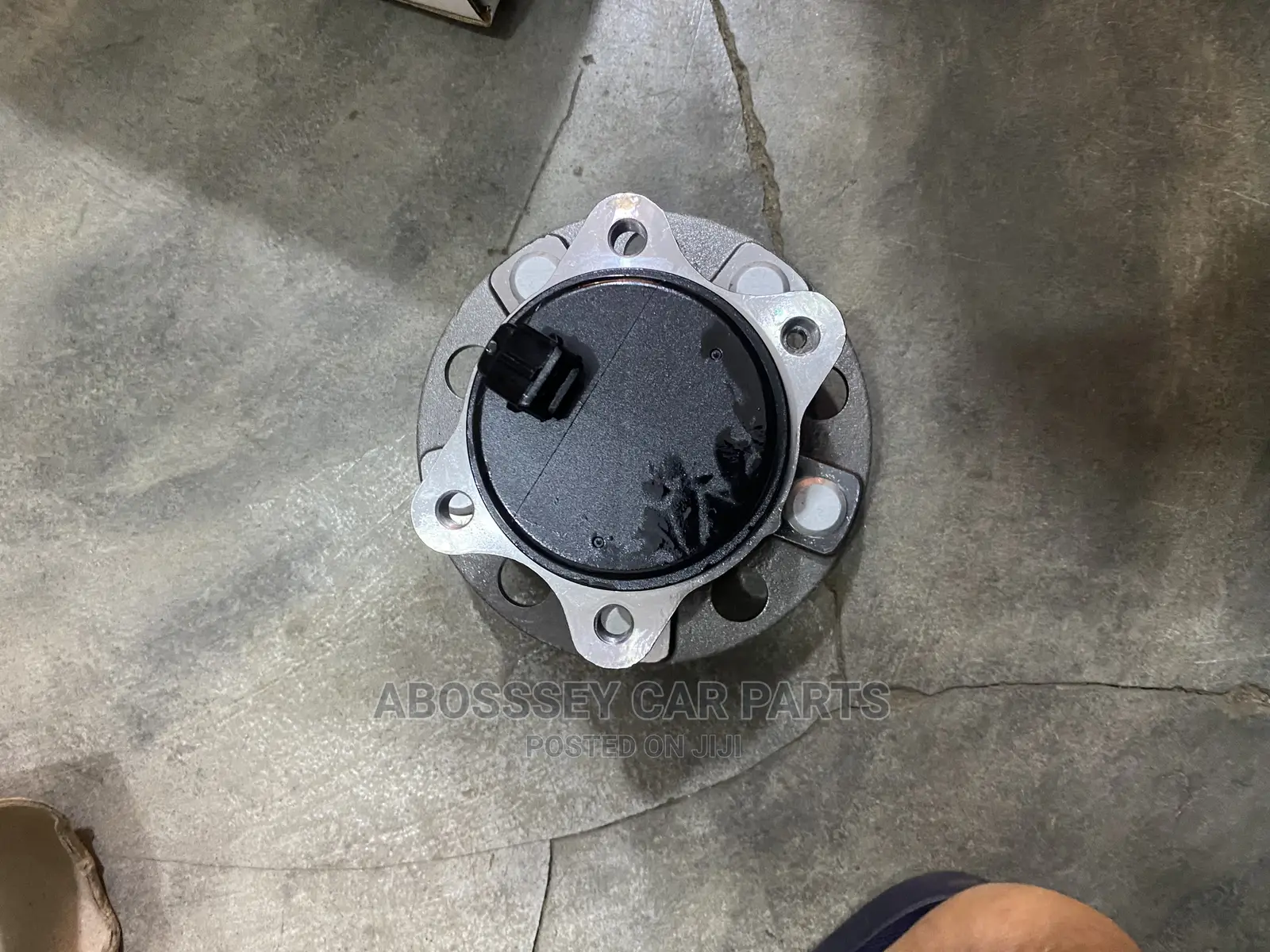Hyundai Sonata/Tucson 2015 to 2018 Back Hub