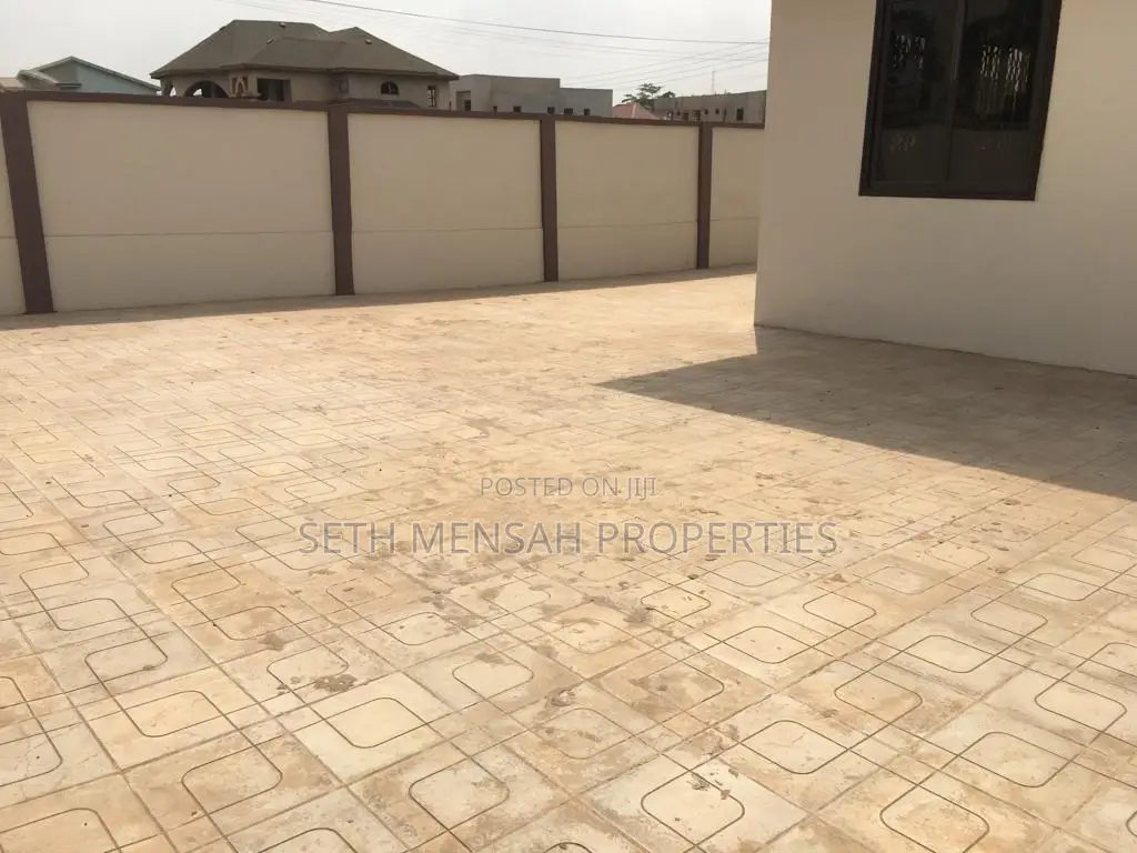 3bdrm Apartment in Skm, Otano for Rent
