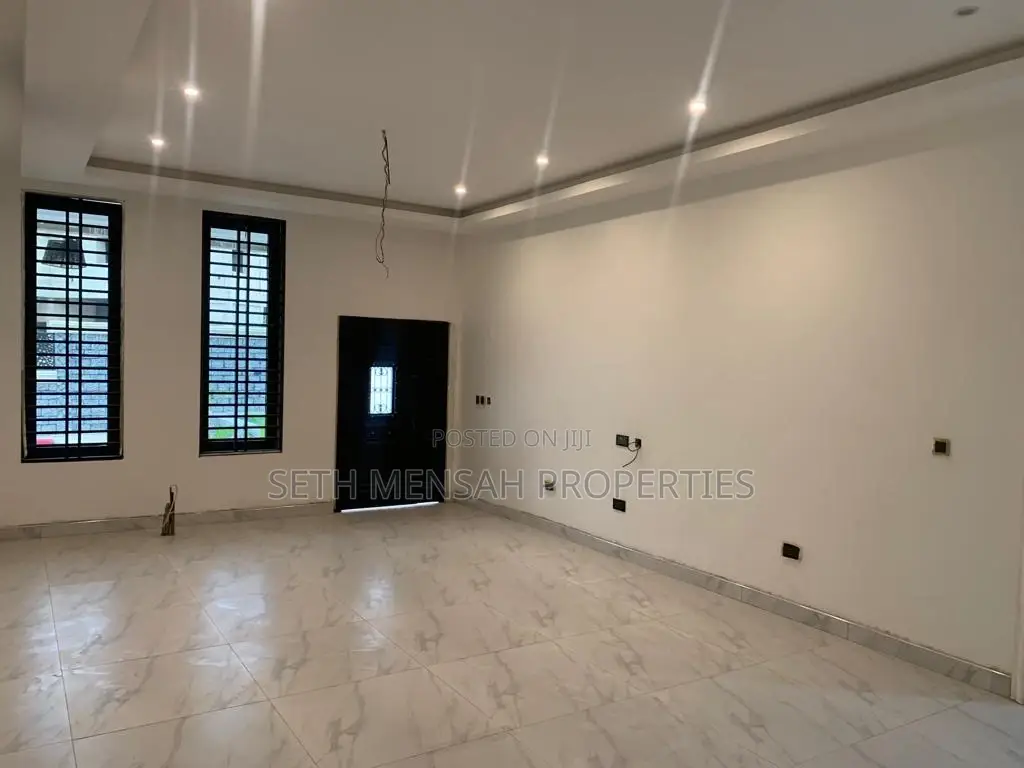 2bdrm Apartment in Skm, a C Mall Area for Rent