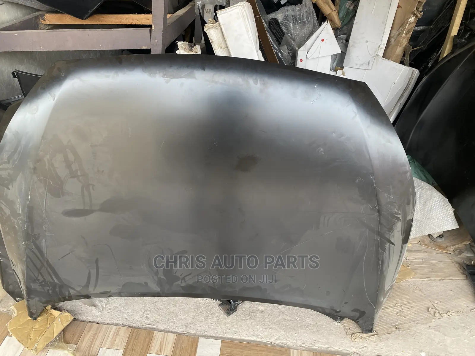 Kia Sorento 17 Bonnet
