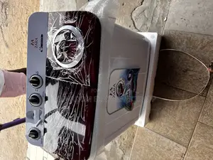 White Colour 7kg Zara Washing Machine
