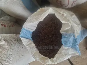 Palm Kernel Oil and Palm Kernel Cake