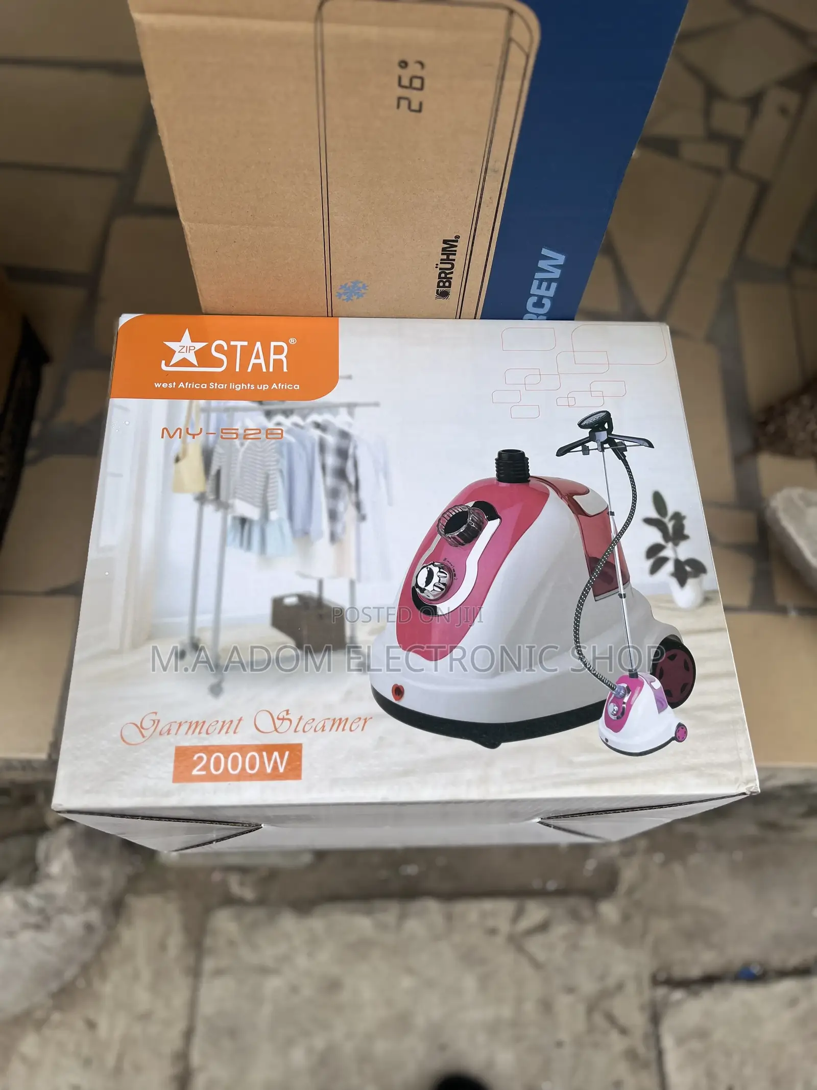 For Both Laundry Individual Use.Garments Steamer