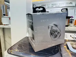 Onyx 7studio Sync Your Smartphone With the Beat